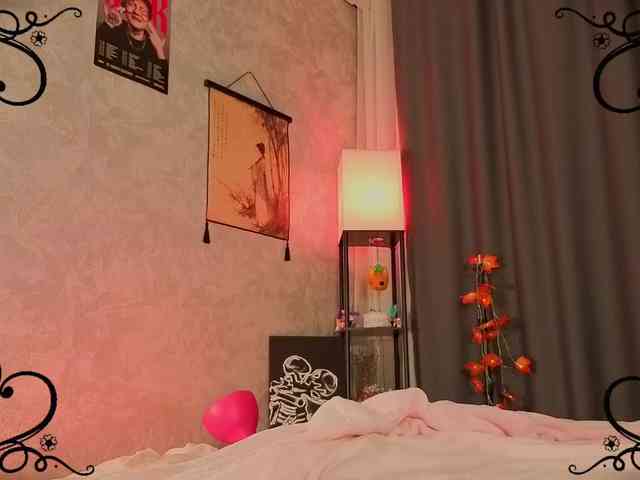 Female-Jesus webcam