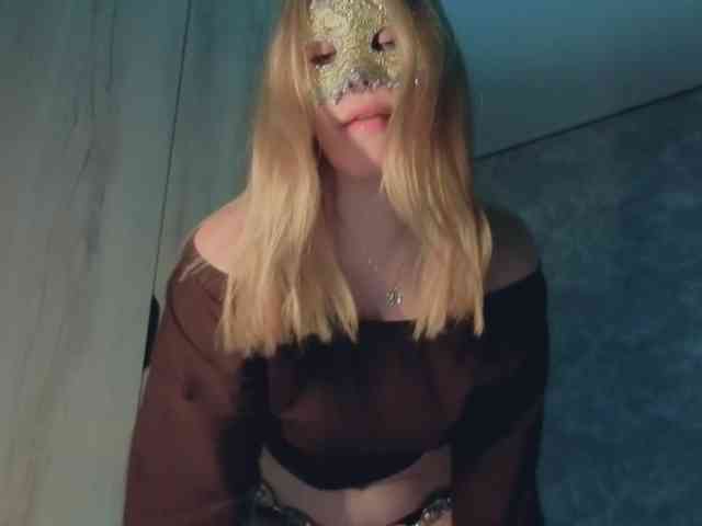 Female-Jesus webcam