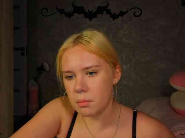 Female-Jesus webcam
