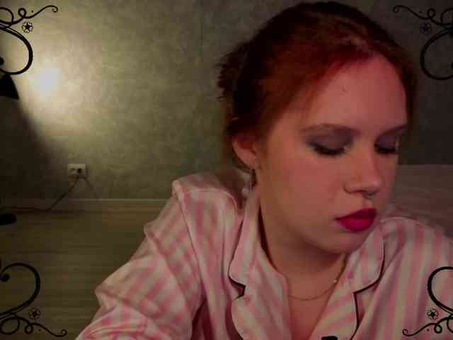 Female-Jesus webcam