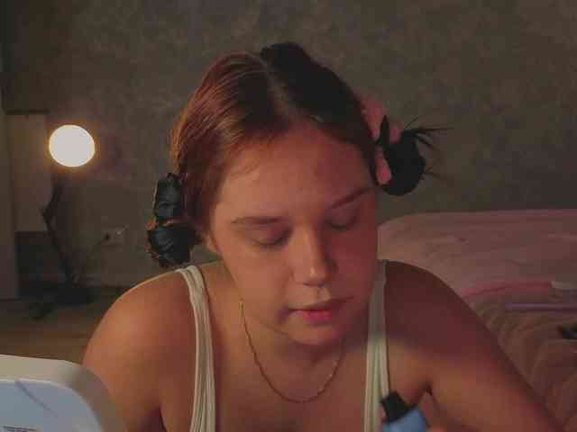 Female-Jesus webcam