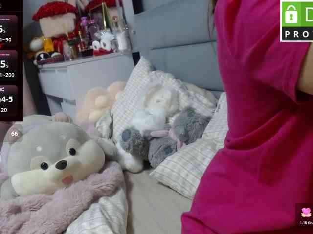 RichVelvet webcam