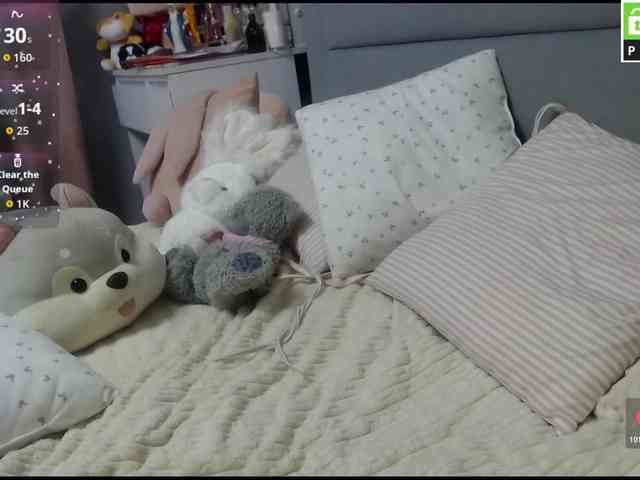 RichVelvet webcam