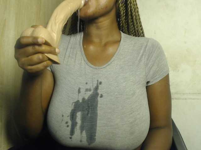 mellissa123f live cam on BongaCams