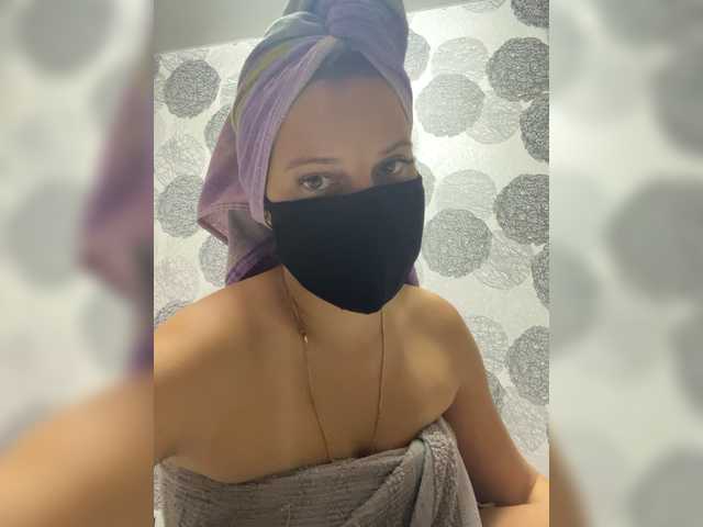Gerda111 live cam on BongaCams
