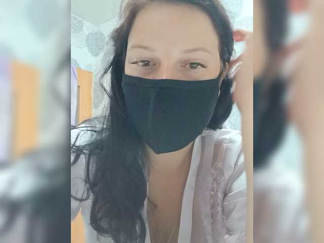 Gerda111 live cam on BongaCams