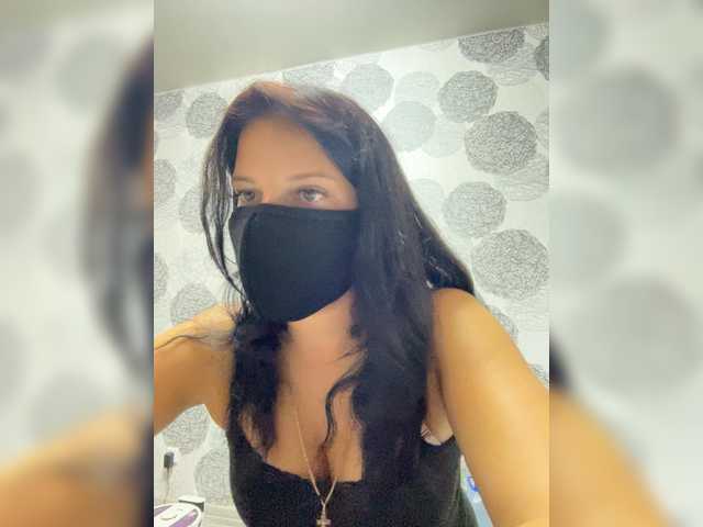 Gerda111 live cam on BongaCams