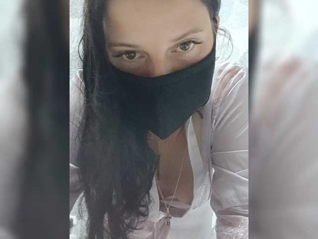 Gerda111 live cam on BongaCams