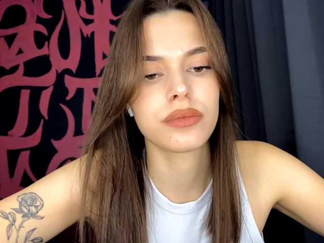 MaeNolder live cam on BongaCams