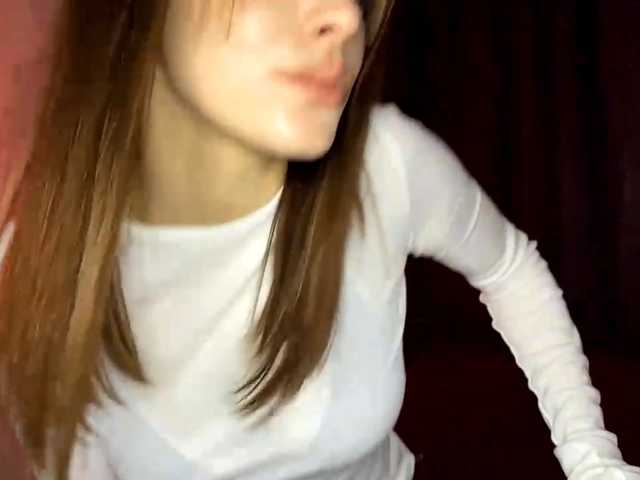 MaeNolder live cam on BongaCams