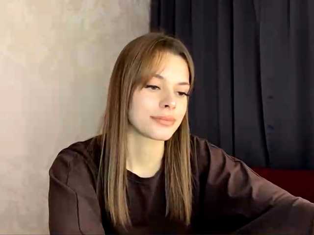 MaeNolder live cam on BongaCams
