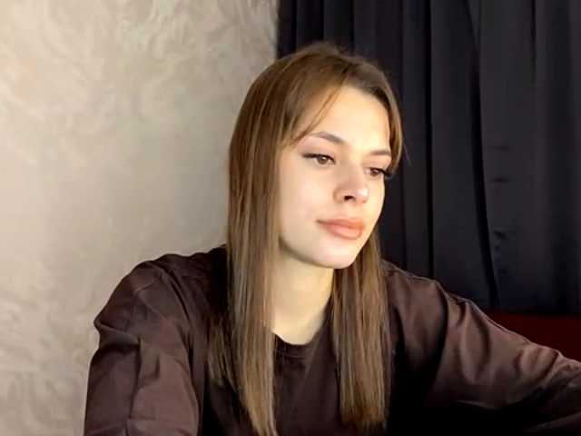 MaeNolder live cam on BongaCams