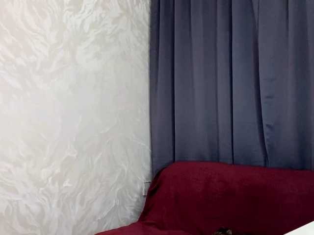 MaeNolder live cam on BongaCams