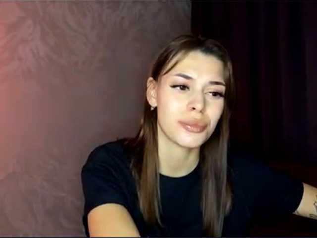 MaeNolder live cam on BongaCams