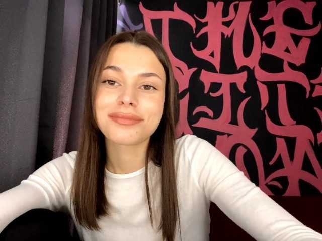 MaeNolder live cam on BongaCams