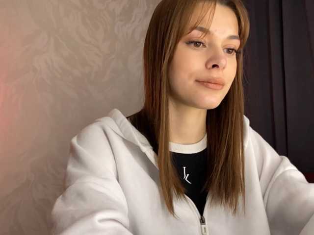MaeNolder live cam on BongaCams