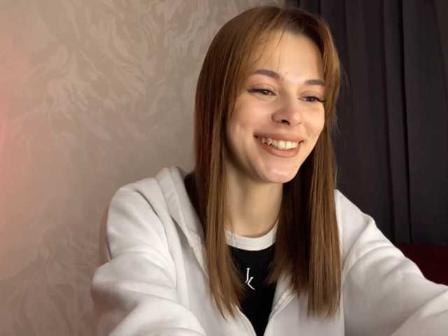 MaeNolder live cam on BongaCams