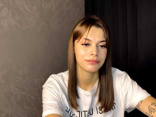 MaeNolder live cam on BongaCams