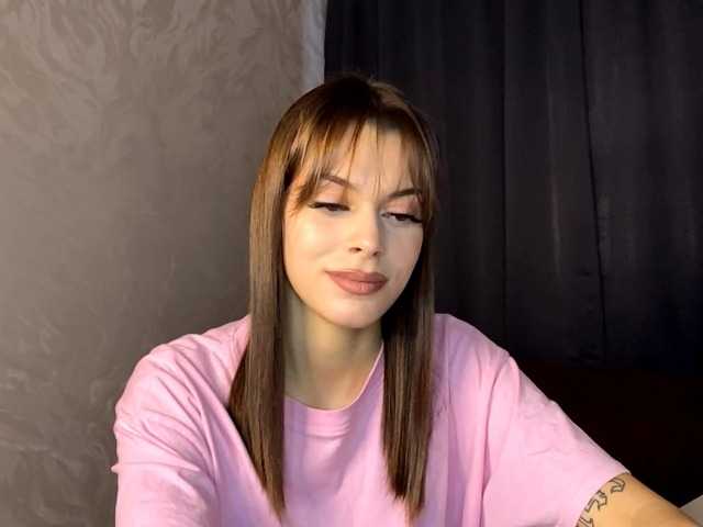 MaeNolder live cam on BongaCams