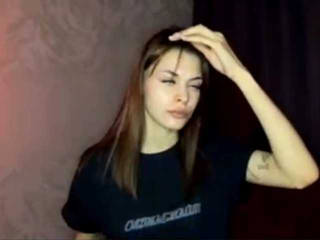 MaeNolder live cam on BongaCams