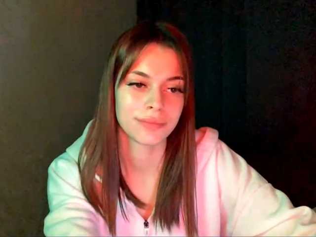 MaeNolder live cam on BongaCams