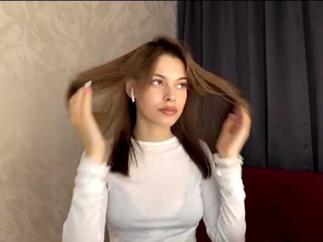 MaeNolder live cam on BongaCams