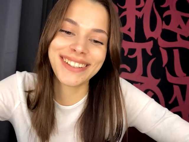 MaeNolder live cam on BongaCams