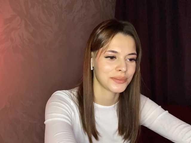 MaeNolder live cam on BongaCams