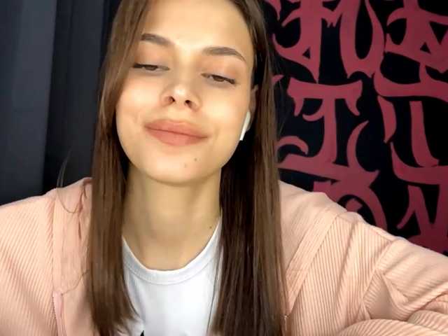 MaeNolder live cam on BongaCams