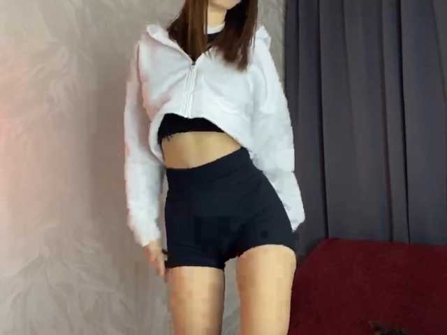 MaeNolder live cam on BongaCams