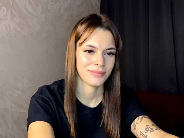 MaeNolder live cam on BongaCams