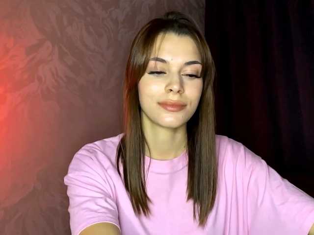 MaeNolder live cam on BongaCams