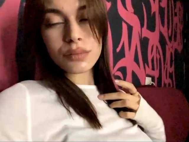 MaeNolder live cam on BongaCams