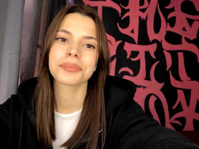 MaeNolder live cam on BongaCams