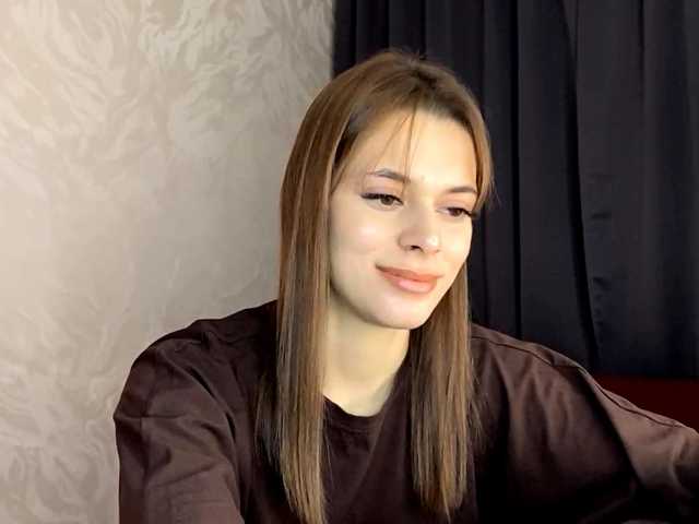MaeNolder live cam on BongaCams