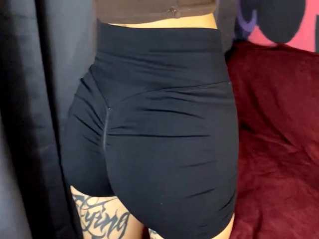 MaeNolder live cam on BongaCams
