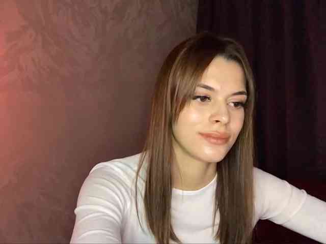 MaeNolder webcam