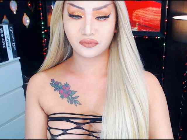 TransPlayfulOlivia
