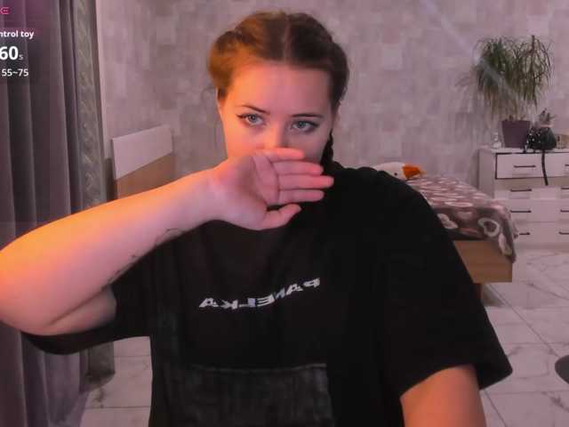 AngelinaRena live cam on BongaCams