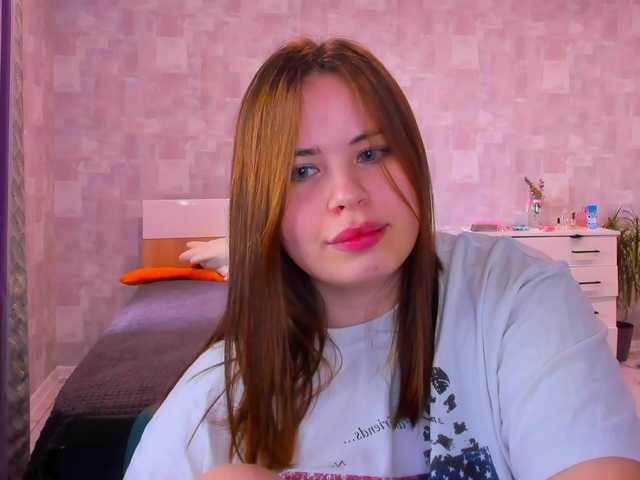 AngelinaRena live cam on BongaCams