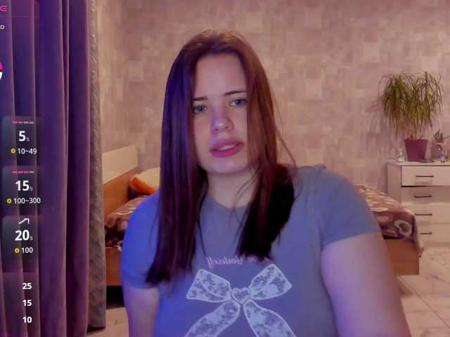 AngelinaRena live cam on BongaCams
