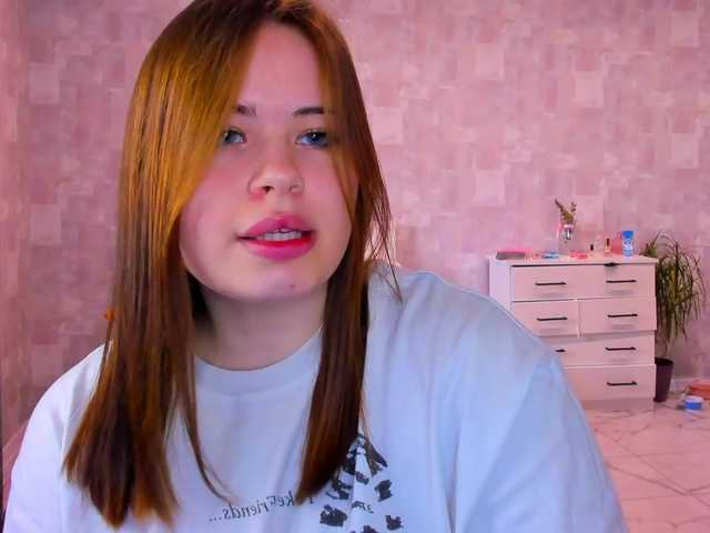 AngelinaRena live cam on BongaCams
