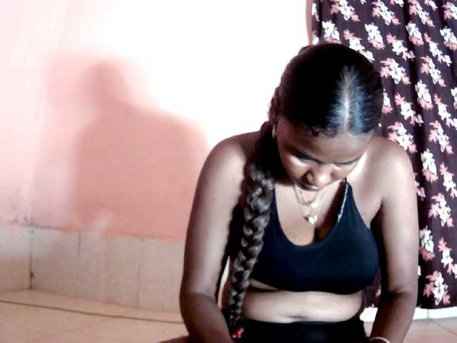 Alda26a live cam on BongaCams