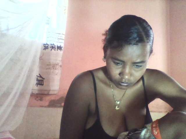 Alda26a live cam on BongaCams