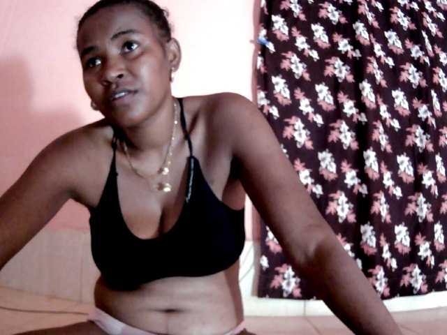 Alda26a live cam on BongaCams
