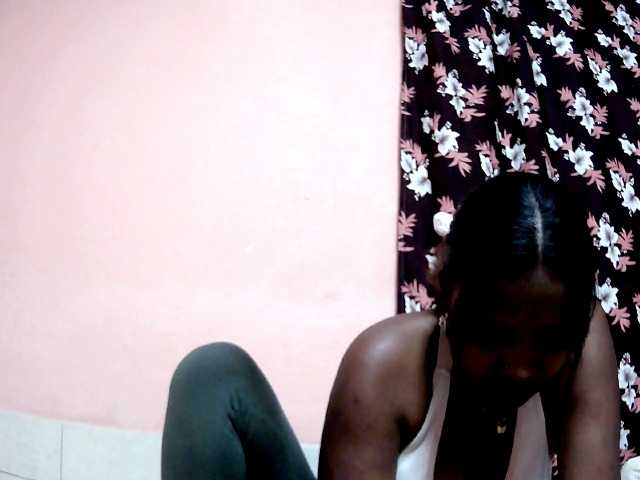 Alda26a live cam on BongaCams