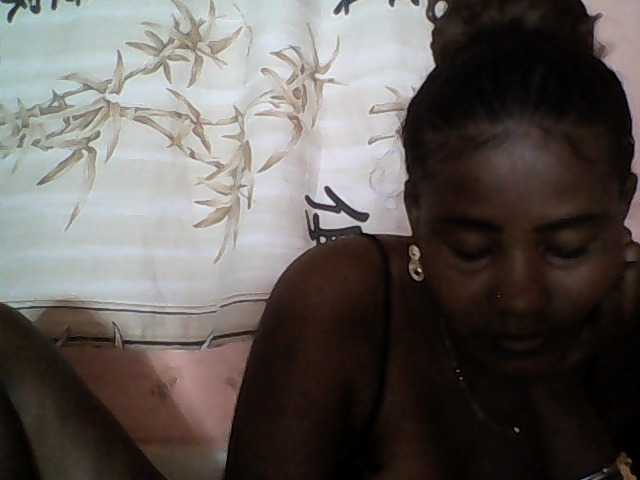 Alda26a live cam on BongaCams