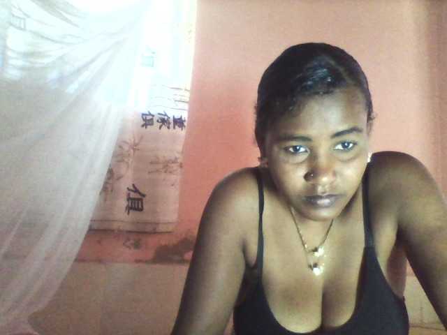 Alda26a live cam on BongaCams