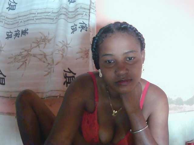 Alda26a live cam on BongaCams