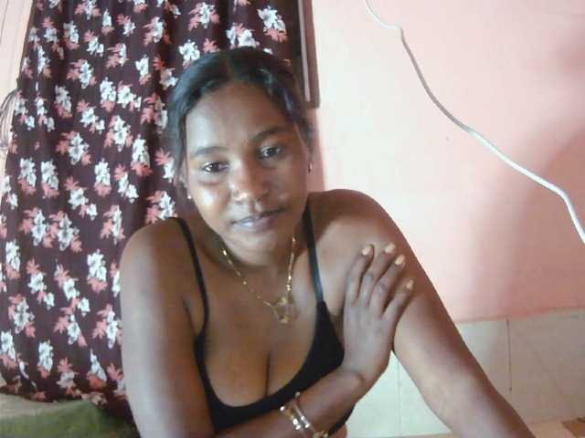 Alda26a live cam on BongaCams